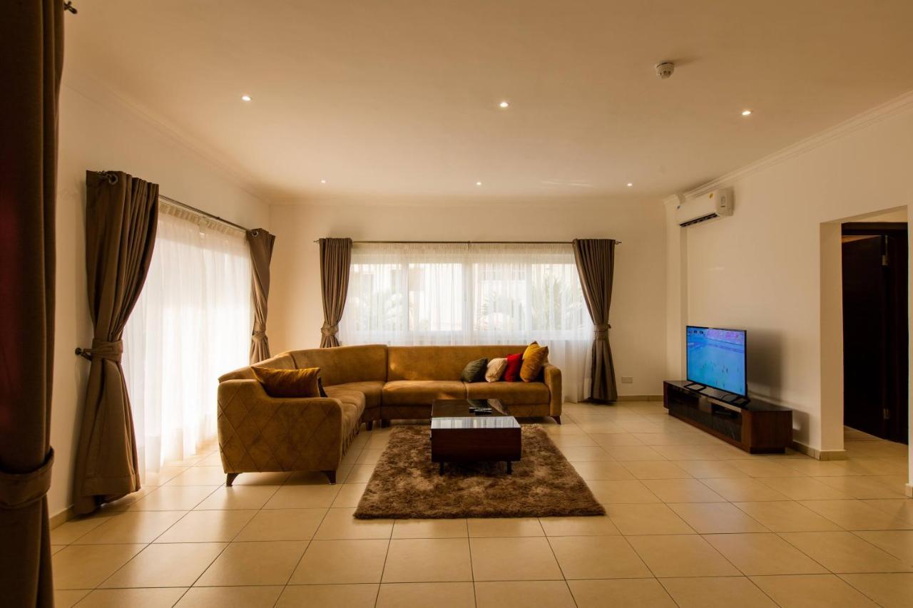Accra Fine Suites - Holi Flats Airport Residential Exterior photo